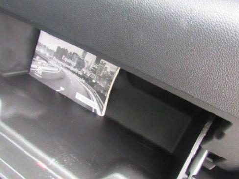 Used 2026 Chevrolet Equinox LT FWD image 15