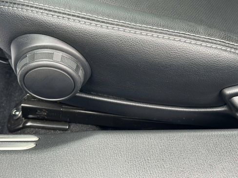 Used 2023 MAZDA MX-5 Miata Grand Touring image 26