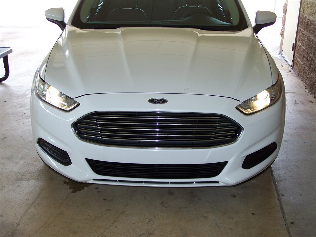 Used 2015 Ford Fusion S FWD image 32