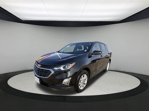 Used 2020 Chevrolet Equinox LT image 1