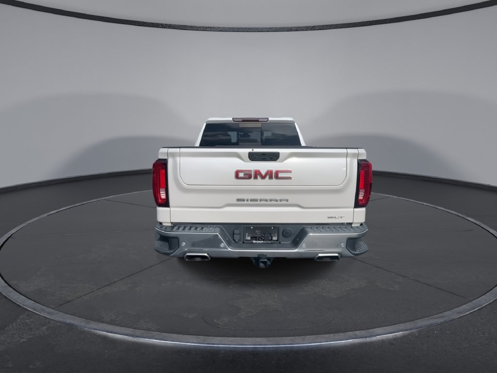 Used 2022 GMC Sierra 1500 SLT w/ SLT Premium Plus Package AWD/4WD image 7