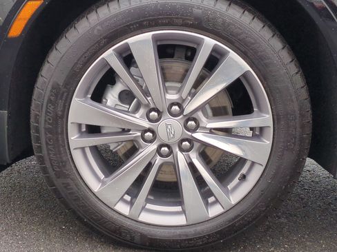 Certified 2025 Cadillac XT5 Premium Luxury FWD image 34