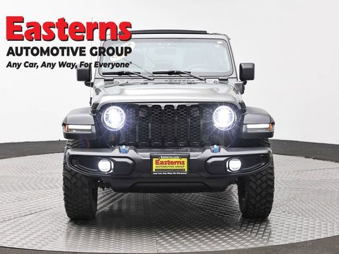 Used 2023 Jeep Wrangler Unlimited w/ Sun & Screen Package image 2