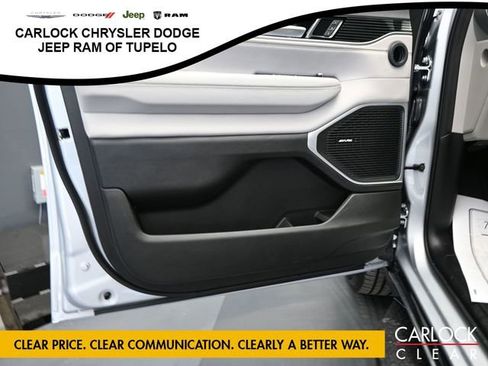 New 2025 Jeep Wagoneer L 2WD w/ Convenience Group I image 23