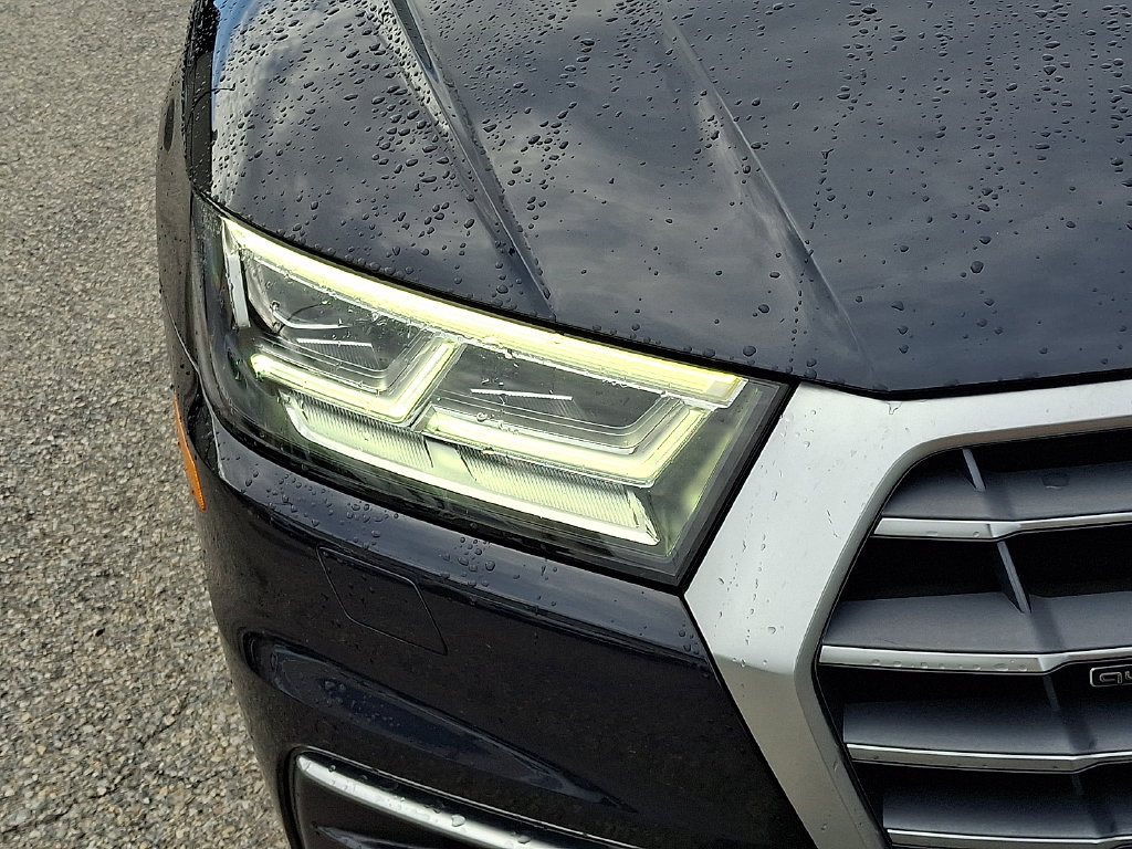Used 2018 Audi Q5 2.0T Premium Plus w/ Premium Plus Package AWD/4WD image 9