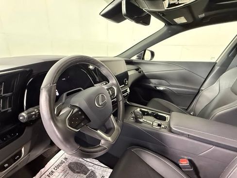 Used 2024 Lexus RX 350 Premium Plus w/ Convenience Package FWD image 6