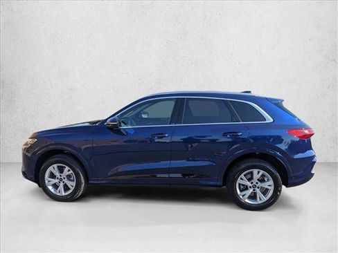 Used 2025 Audi Q5 Premium image 8