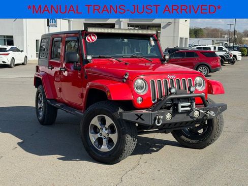 Used 2016 Jeep Wrangler Unlimited Sahara image 1