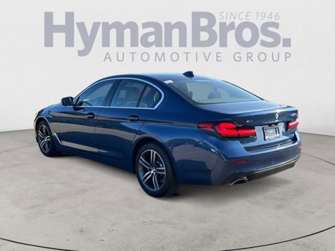 Used 2022 BMW 530i xDrive w/ Premium Package image 5