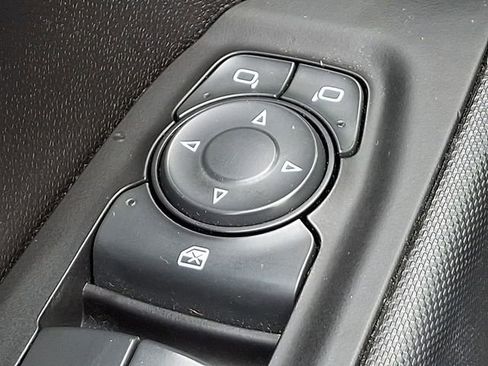 Used 2022 Chevrolet Silverado 1500 Custom w/ LPO, Blackout Package image 31