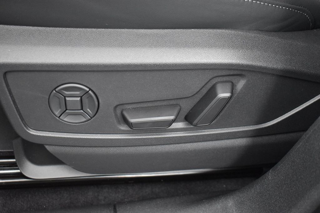 New 2026 Audi Q5 Premium Plus AWD/4WD image 7