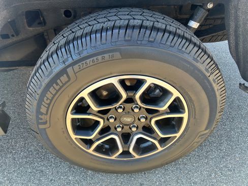 Used 2021 Ford F150 XLT w/ Equipment Group 302A High image 9