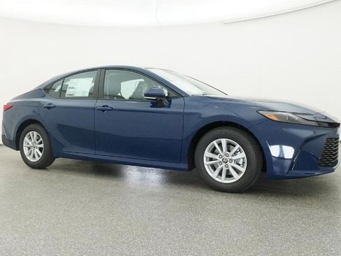 New 2026 Toyota Camry LE image 24