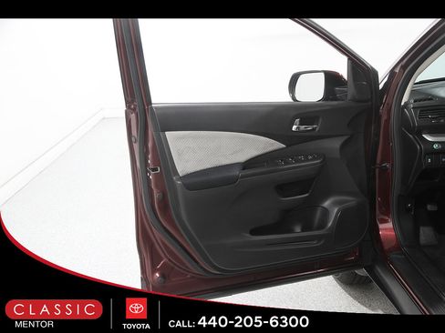 Used 2016 Honda CR-V EX image 4