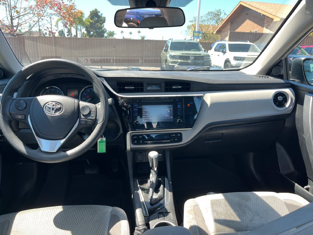 Used 2019 Toyota Corolla LE FWD image 8