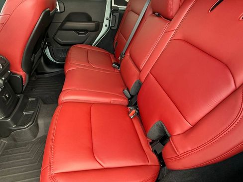 Used 2024 Jeep Wrangler Rubicon 392 image 27