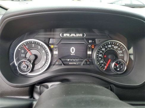 Certified 2022 RAM 1500 Big Horn AWD/4WD image 24