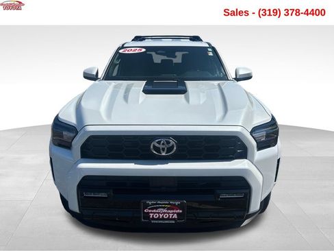 Used 2025 Toyota 4Runner TRD Sport AWD/4WD image 10