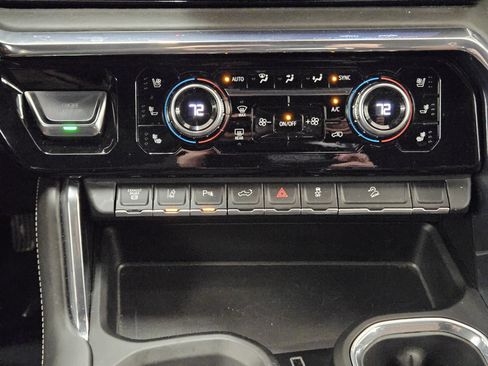 Used 2024 GMC Sierra 2500 Denali Ultimate image 26