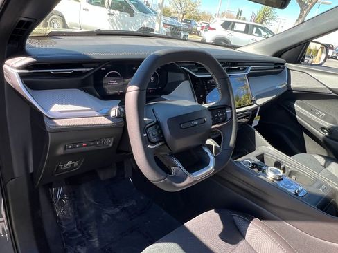 New 2026 Jeep Cherokee Laredo image 20