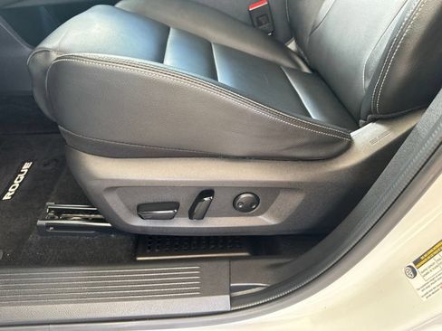 Used 2023 Nissan Rogue SL AWD/4WD image 21