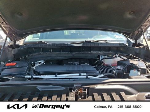Used 2023 Chevrolet Silverado 1500 LT AWD/4WD image 29