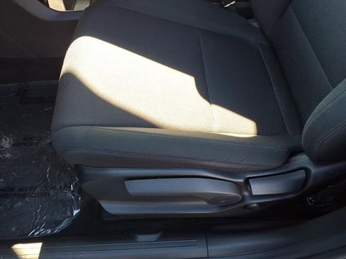 Used 2025 Hyundai Santa Fe SE image 17