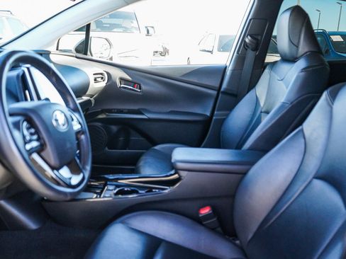 Used 2021 Toyota Prius Prime XLE w/ Carpet Mat Package (TMS) image 18