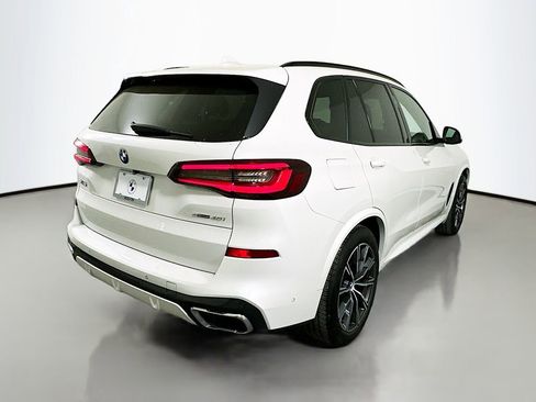 Used 2022 BMW X5 sDrive40i w/ M Sport Package image 5