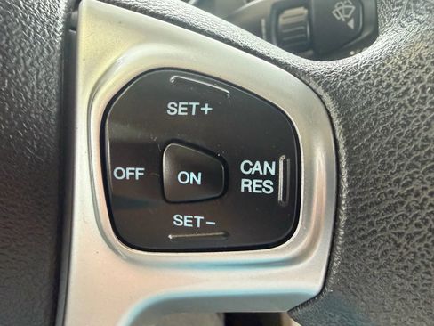 Used 2018 Ford Fiesta SE image 14