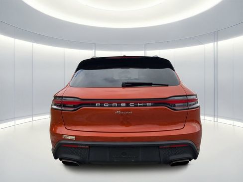 Used 2023 Porsche Macan AWD/4WD image 5