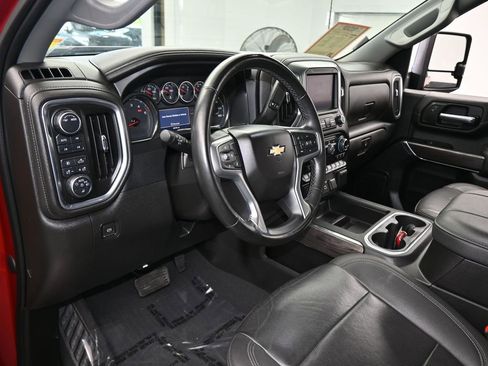 Used 2023 Chevrolet Silverado 2500 LTZ image 13