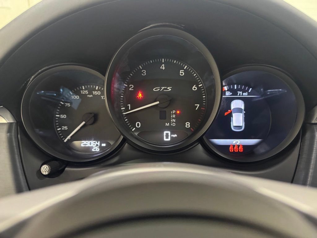 Used 2022 Porsche Macan GTS AWD/4WD image 19