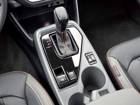 Used 2025 Subaru Crosstrek 2.5i Limited w/ Crosstrek Mirror Package image 19