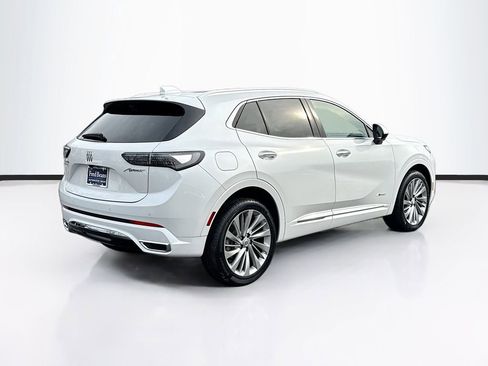 Used 2024 Buick Envision Avenir image 10