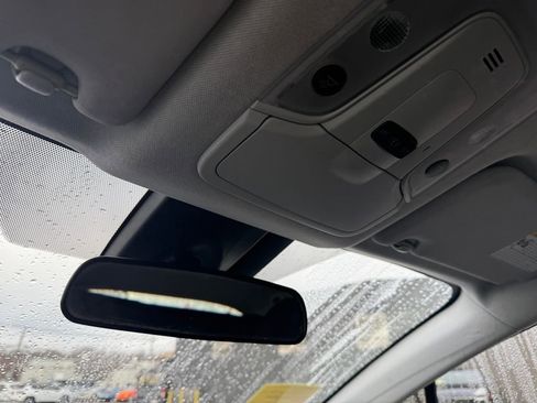 Used 2018 Toyota Prius Prime Plus FWD image 32