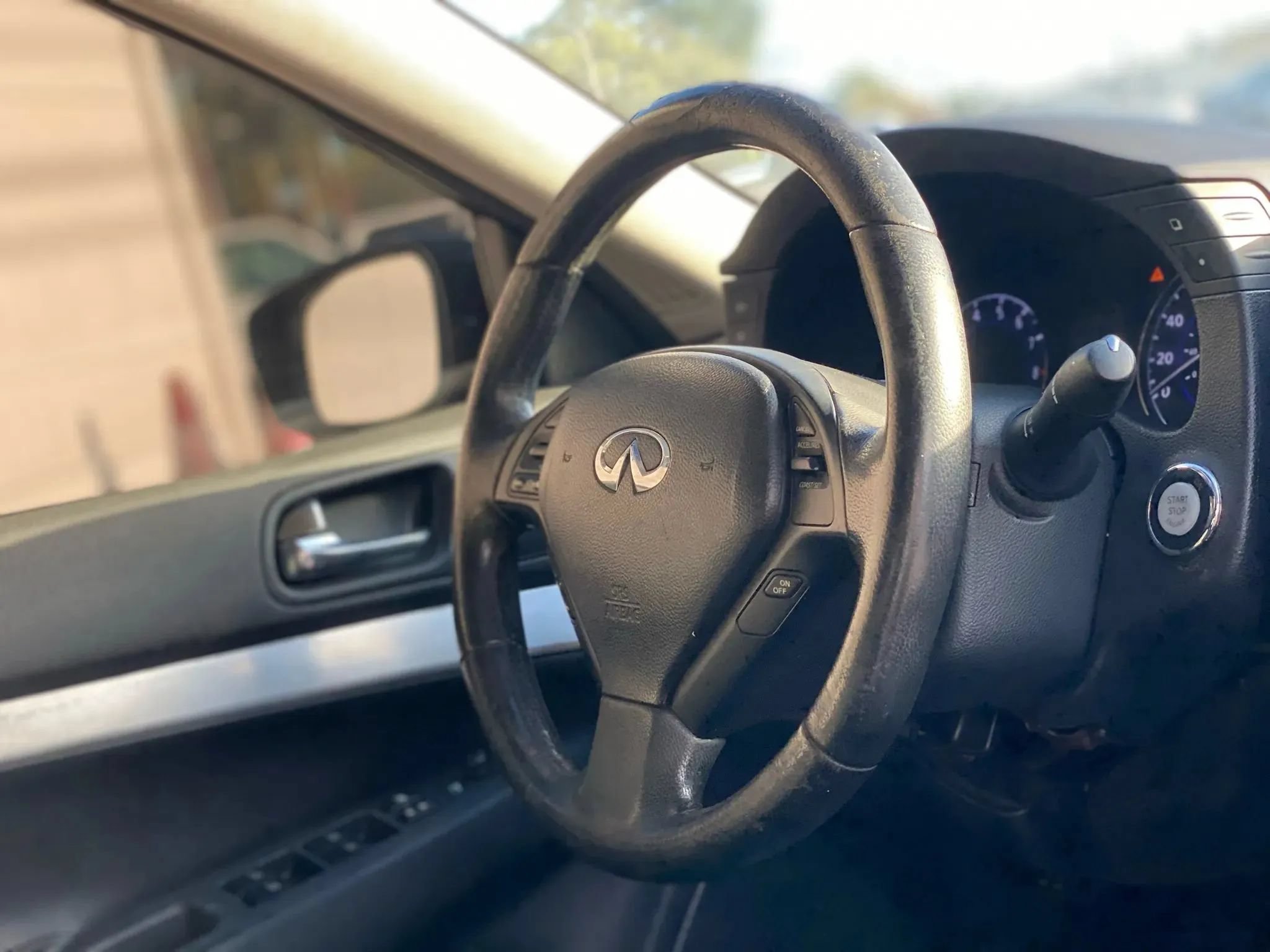 Used 2011 INFINITI G37 x Sedan AWD/4WD image 9