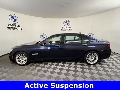 Used 2015 BMW 750Li xDrive image 10