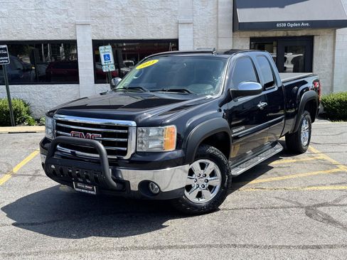 Used 2013 GMC Sierra 1500 SLE w/ Power Tech Package AWD/4WD image 2