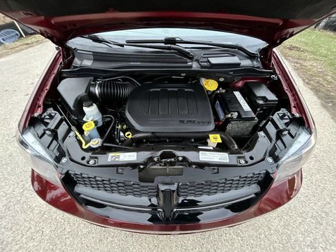 Used 2019 Dodge Grand Caravan GT image 27