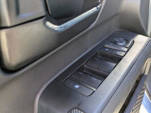 Certified 2024 Toyota Tacoma SR5 image 12