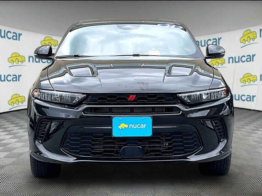 Used 2024 Dodge Hornet R/T Plus w/ R/T Blacktop Package AWD/4WD image 2