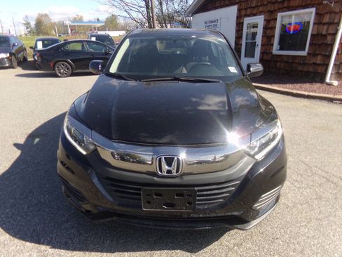 Used 2021 Honda HR-V LX image 2