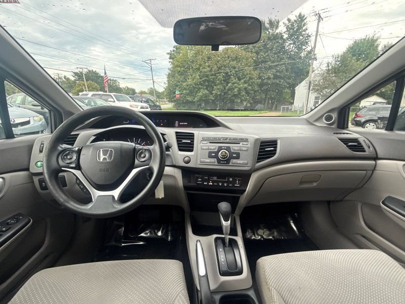 Used 2012 Honda Civic Hybrid Sedan image 21