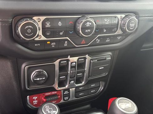 New 2026 Jeep Wrangler Unlimited Rubicon 392 image 32