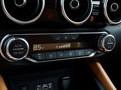 New 2025 Nissan Sentra SV w/ SV Premium Package image 14