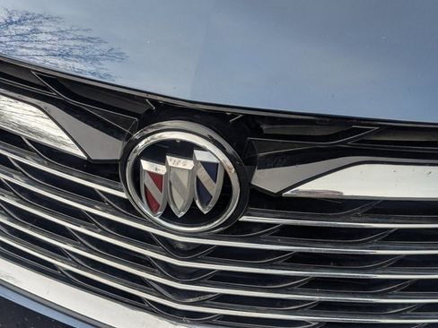 Used 2023 Buick Enclave Premium w/ LPO, Touring Package image 10