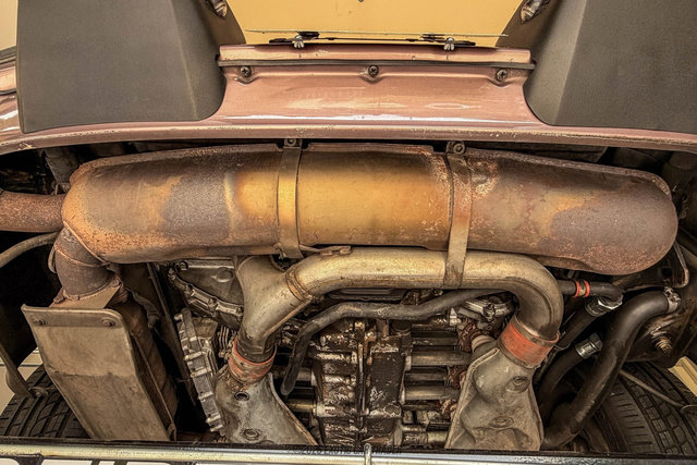 Used 1988 Porsche 911 Carrera RWD image 96