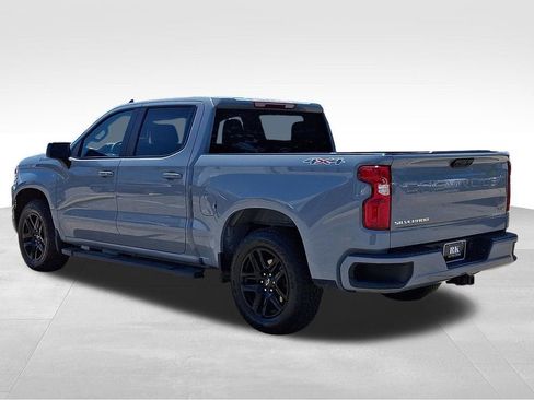 Certified 2025 Chevrolet Silverado 1500 RST AWD/4WD image 4