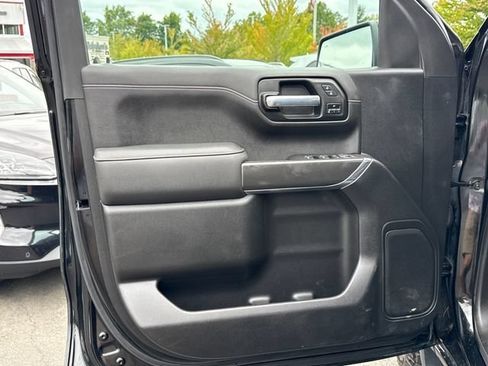 Used 2021 GMC Sierra 1500 AT4 w/ Driver Alert Package II AWD/4WD image 14
